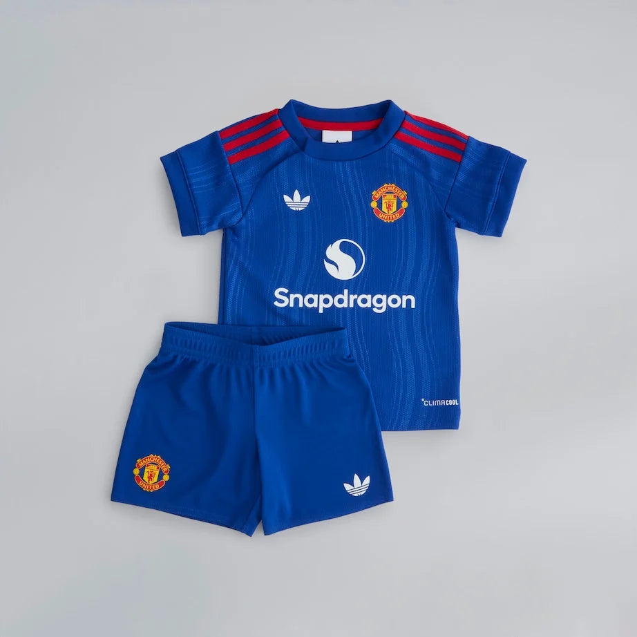 MANCHESTER UNITED F.C 26/27 YOUTH AWAY FULL KIT